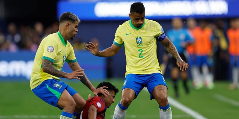 Brasil bắt buộc phải thắng Paraguay để đảm bảo cơ hội đi tiếp